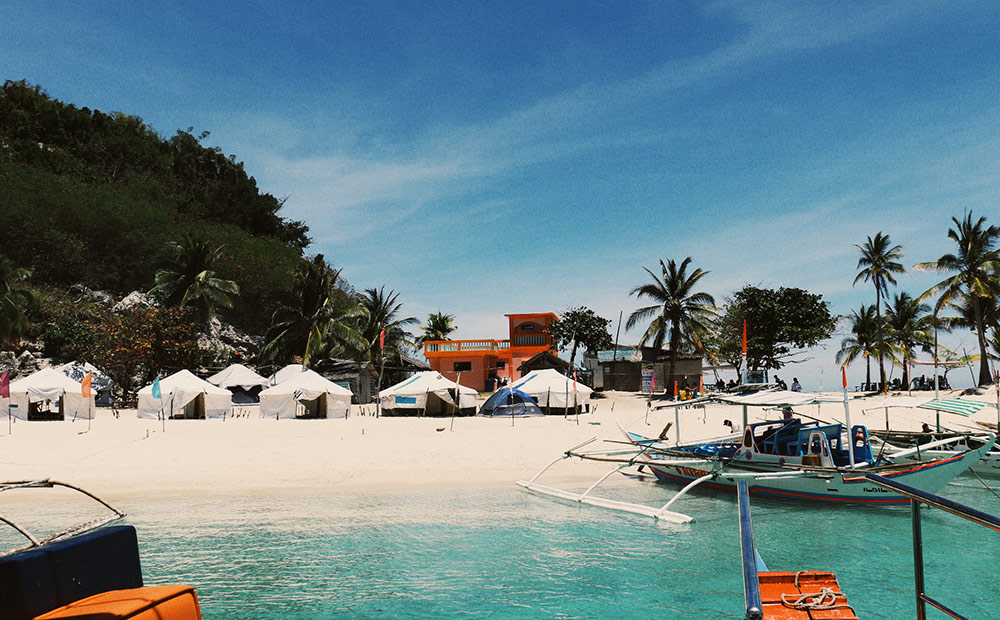 Isla Gigantes Rock tents for rent