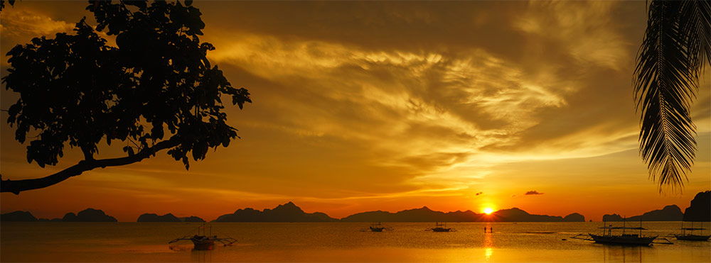 El Nido's flaming sunset