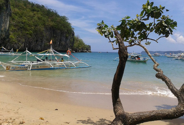 Puerto Princesa Beach